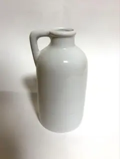 【韓国インテリア】ホワイト フラワーベース 一輪挿し 花瓶 北欧風　陶器のサムネイル