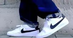 こんちゃ様専用Nike コートロイヤル　ホワイト/ブラック 27cm