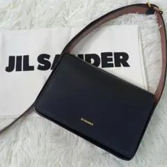 近年モデル✨JIL SANDER スリング ショルダーバッグ スモール ブラックのサムネイル