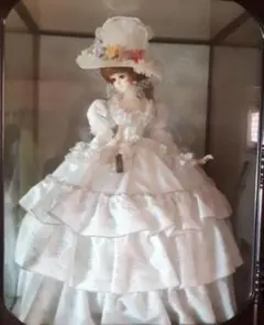 プリンセスドール ガラスケース入り アンティーク調 - メルカリ