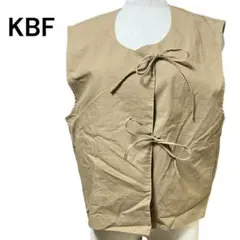 KBF リネン混 フロントリボン ベスト one ベージュ カーキのサムネイル