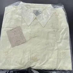 クリーム色 長袖シャツ Mサイズ