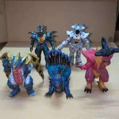 ウルトラ怪獣ソフビ フィギュア 5体まとめ売りのサムネイル