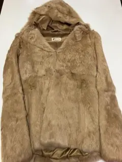LIZLISA ベージュ フード付きラビットファーコート