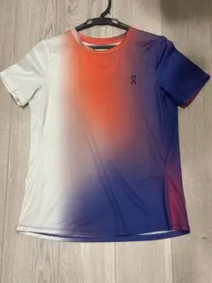 Onグラデーション 半袖Tシャツ S