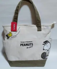 新品タグ付き　スヌーピー　トートバッグ　多収納