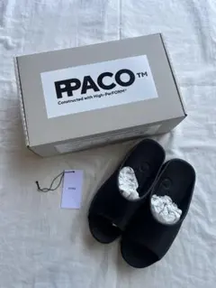 HYKE x PACO スライドサンダル ブラックのサムネイル