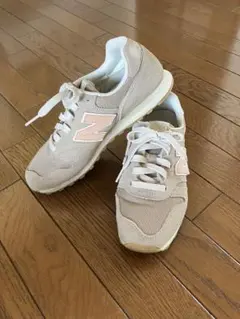 ニューバランス　ML373TM2 グレージュ　美品　24.0cm スニーカー