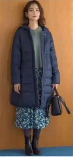 最終値下げ　組曲　ライトタフタロングダウンコート　ネイビー　サイズ6