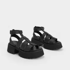 CHARLES&KEITH プラットフォームサンダルのサムネイル
