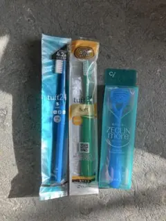 タフト24 & ゼクリンモア舌クリーナー 3点