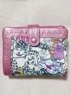 Manhattaner's マンハッタナーズ 二つ折り財布 猫柄 ピンク Manhattaner's マンハッタナーズ 二つ折り財布 猫柄 ピンク - メルカリ