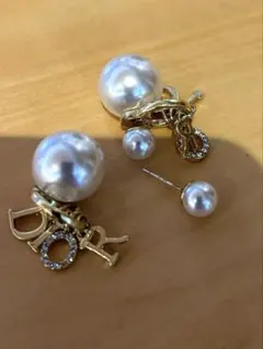 ピアス ディオール