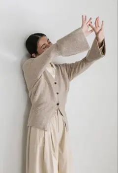 セレクトモカ　 ベルスリーブVネックニットカーディガン