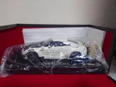 Make up LBWK X-LARGE GT-R ミニカー 1/18 - メルカリ