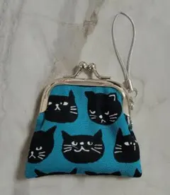 猫柄がま口ポーチ
