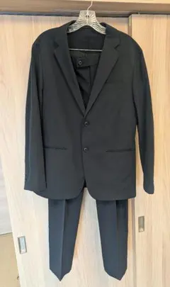 UNIQLO ユニクロ 感動ジャケット&パンツ セットアップスーツ