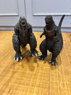 ゴジラ ソフビ フィギュア 2体セットのサムネイル