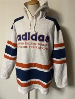 adidas フード付きパーカー グレー　アディダス　デサント