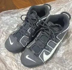 NIKE エアモア　アップテンポのサムネイル