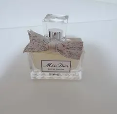 【新品】Miss Dior Eau de Parfum 5ml