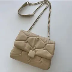 ZARA ザラ　キルティング　ショルダーバッグ　斜め掛け　ゴールド　レザー