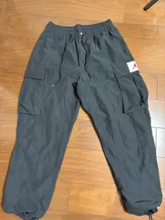 カーゴパンツ、バルーンパンツ