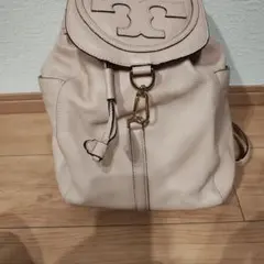トリーバーチ フレミング リュック チェーン デカロゴブラック