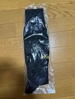 ATHLETA サッカーソックス ブラック×ゴールド 25-27cmのサムネイル