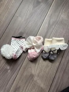 mezzo piano ベビー靴下 3足セット フリル・チュール付き9-11cm