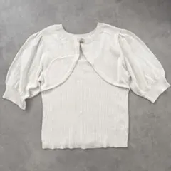【未使用】トップス Emsexcite ホワイト 白 半袖 ニット シンプルのサムネイル