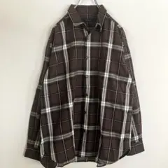 ブラウン シャツ