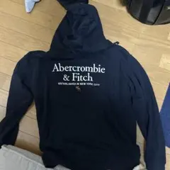 Abercrombie & Fitch ネイビー パーカー