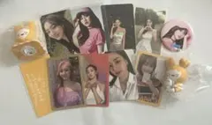 TWICE ジヒョ トレカ 缶バッチ ガチャ