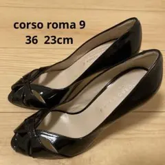 CORSO ROMA 9 ブラックオープントゥエナメルパンプス 36のサムネイル
