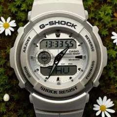 【美品・電池交換済】CASIO　G-SHOCK　 G-300LV　ホワイト