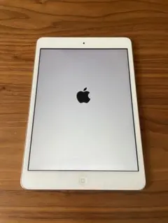 Apple iPad mini2 本体 シルバー