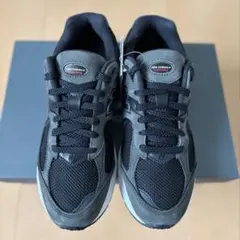 new balance 2002 26.5