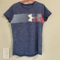 美品　Under Armour ブルー Tシャツ YLG スポーツTシャツ