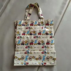 ファミリアトートバッグ