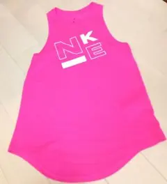 美品　ナイキ NIKE タンクトップ　Sサイズ　ジムなどに