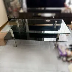 ガラステーブル
