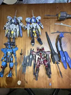 ガンプラ ジャンク まとめ売り 10体セット パーツ取り 改造用 - メルカリ