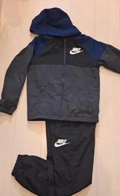 ナイキウィンドブレーカー上下セット14～150(M)