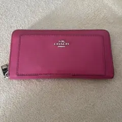 COACH コーチ　長財布　ピンク　本革　レザー　ゴールドファスナー
