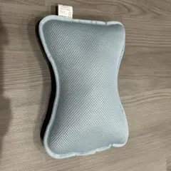 450円　　小さい、使いやすい枕　職場お昼寝にも最適！