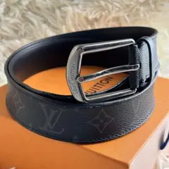 2025年最新】ヴィトン ベルト サンチュールの人気アイテム - メルカリ