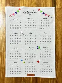 2026 カレンダー　ハンドメイド　ファブリックカレンダー　刺繍　布　サーカス