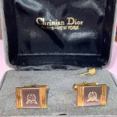 Item thumbnail for item 5303d358-645d-4b8e-8343-b506af6bbe82