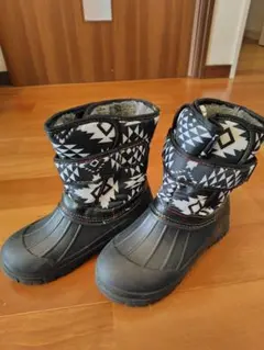 Item thumbnail for item ade6d1dd-0249-4cf1-92ae-e40d9c227e35